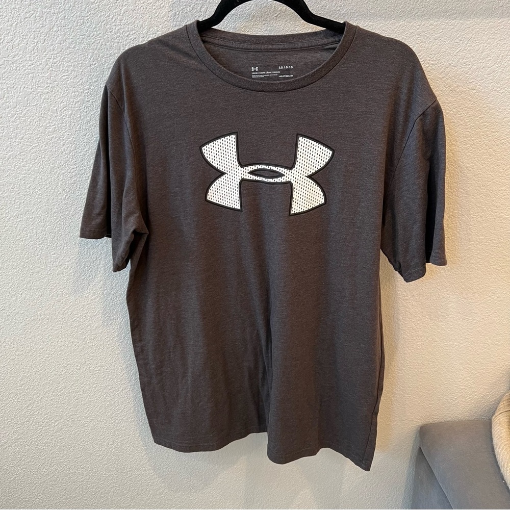 💗Men’s Under Armour Grey Short Sleeve Shirt